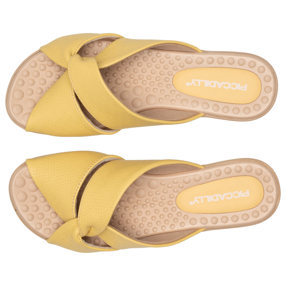 Sandalia Mujer Amarillo Camila Piccadilly image number 2.0