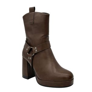 Bota Para Mujer Color Caf&eacute; Con Plataforma Y Detalles