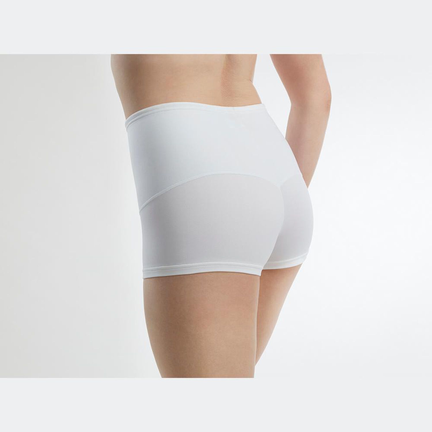 Pantaleta con Control Abdominal Flores image number 1.0