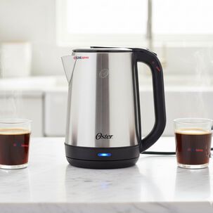 Hervidor El&eacute;ctrico Oster De 2 Litros De Capacidad, Bvstkt674