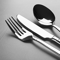Cuchillos y cubiertos