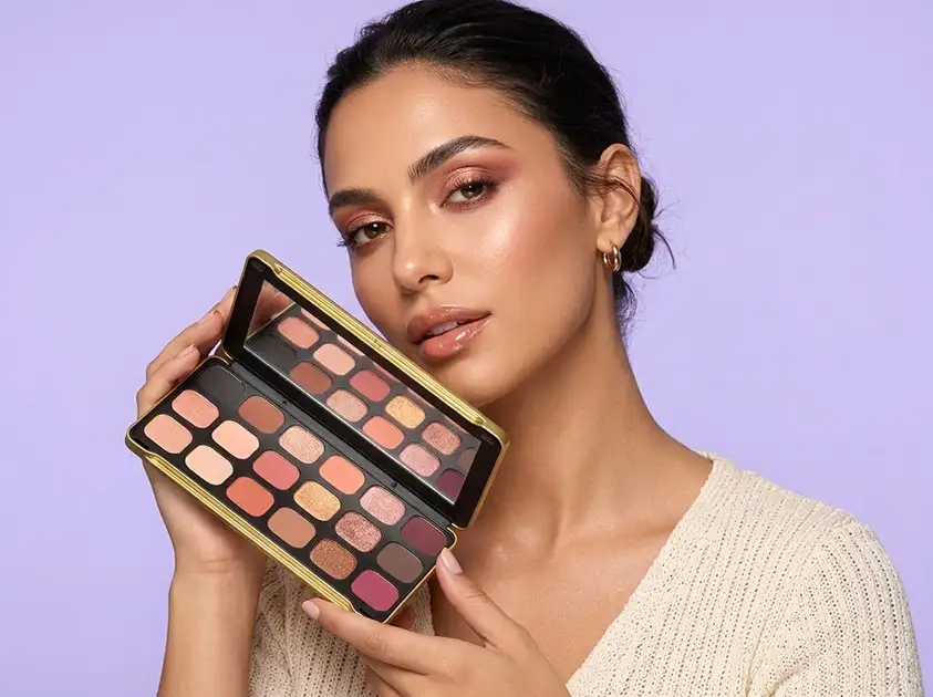 Mujer maquillaje