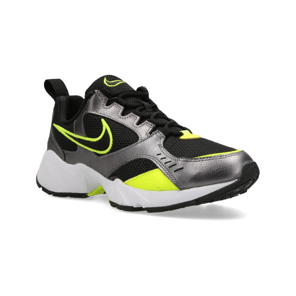 Zapatilla Urbana Unisex Air Heights Nike en Oferta | Hites.com